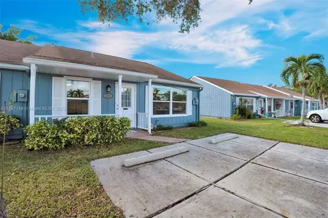 506 NW 47th St, Pompano Beach, FL 33064