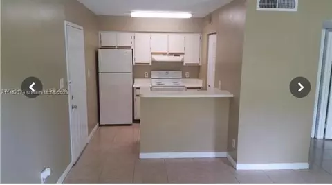 Undisclosed, Hollywood, FL 33021