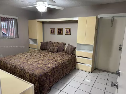 5401 W 27th Ct, Hialeah, FL 33016 photo 13