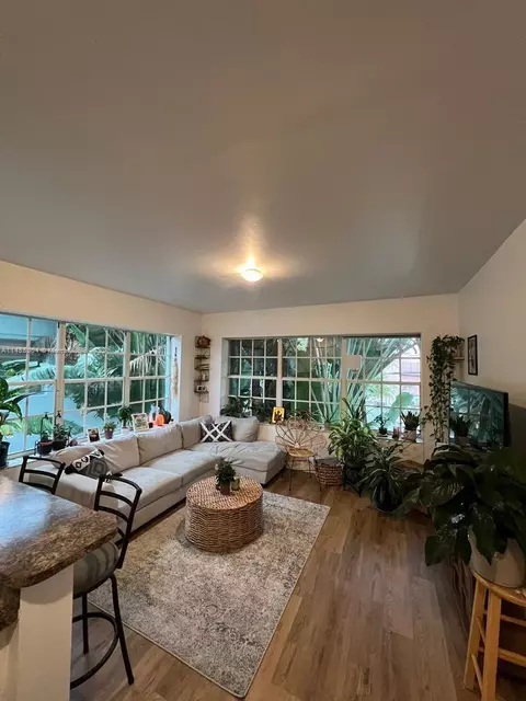 1523 West Ave #201, Miami Beach, FL 33139
