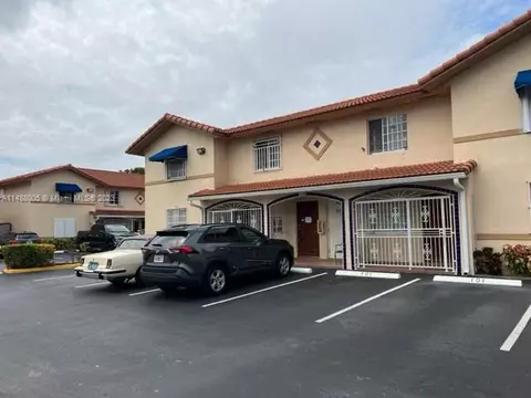 2208 W 74th St #202-21, Hialeah, FL 33016