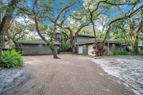 5891 SW 37th Ter, Fort Lauderdale, FL 33312