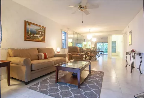 6080 N Sabal Palm Blvd #311, Tamarac, FL 33319