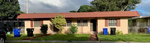 17351 NE 4th Pl, North Miami Beach, FL 33162