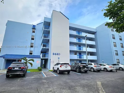 9440 Fontainebleau Blvd #507, Miami, FL 33172