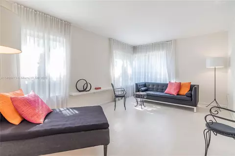 821 Jefferson Ave #1, Miami Beach, FL 33139