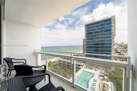6801 Collins Ave #LPH04, Miami Beach, FL 33141