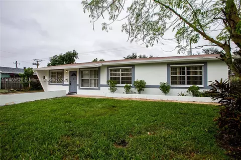7041 Raleigh St, Hollywood, FL 33024