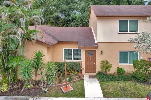 7083 W Sunrise Blvd #7083, Plantation, FL 33313