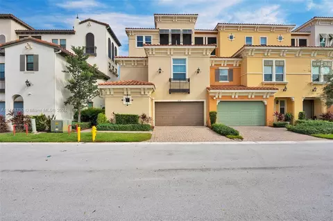 2938 NW 124th Way, Sunrise, FL 33323