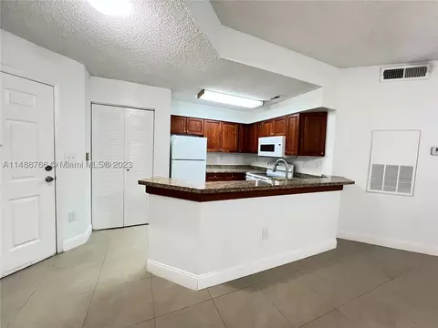 2445 SW 18th Ter #916, Fort Lauderdale, FL 33315