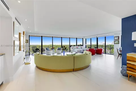700 Coral Way #8, Coral Gables, FL 33134