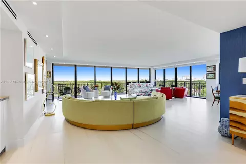 700 Coral Way #8, Coral Gables, FL 33134