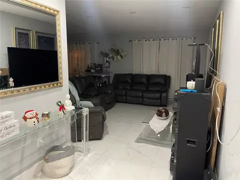 574 E 21st St, Hialeah, FL 33013 photo 2