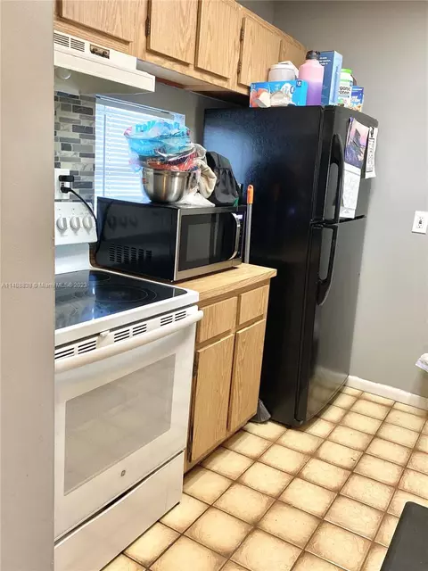 Undisclosed, Miramar, FL 33025