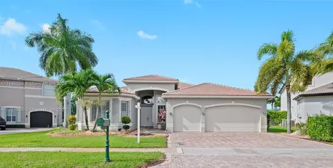 4110 SW 194th Ter, Miramar, FL 33029
