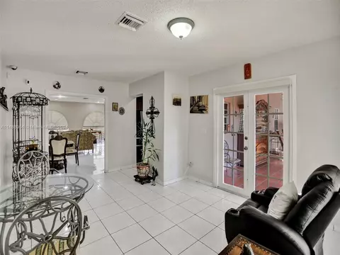 350 W 55th St, Hialeah, FL 33012 photo 15