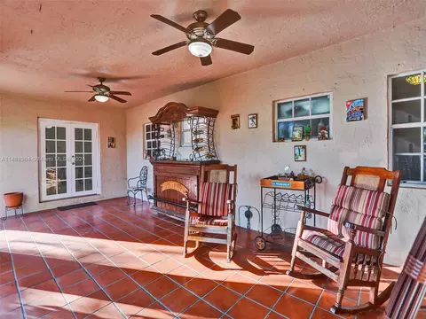 350 W 55th St, Hialeah, FL 33012 photo 23