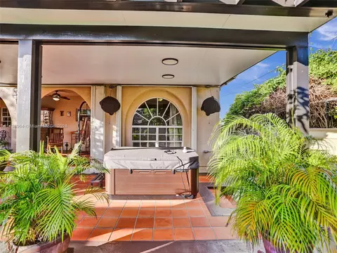 350 W 55th St, Hialeah, FL 33012 photo 31