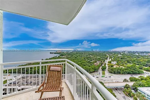 2475 Brickell Ave #2102, Miami, FL 33129