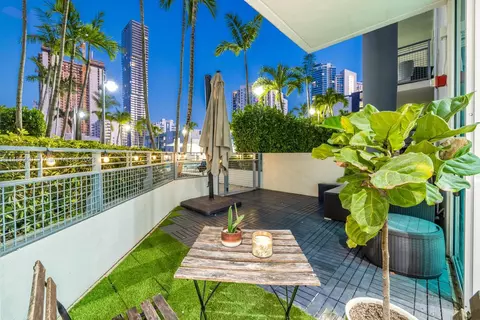 350 NE 24th St #503, Miami, FL 33137