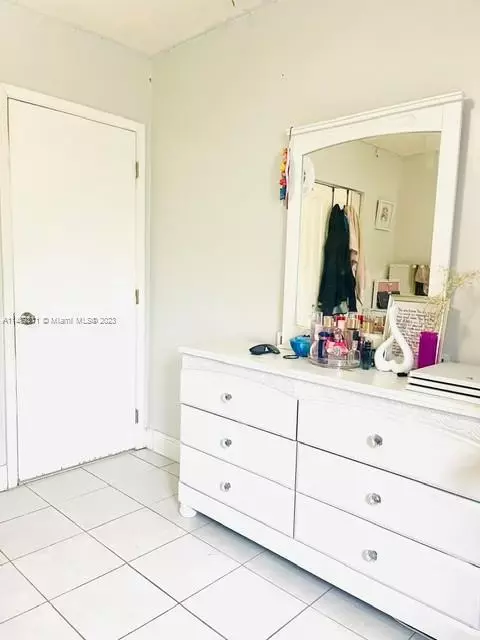 Bath - 451 E 60th St, Hialeah, FL 33013 photo 1 of 8