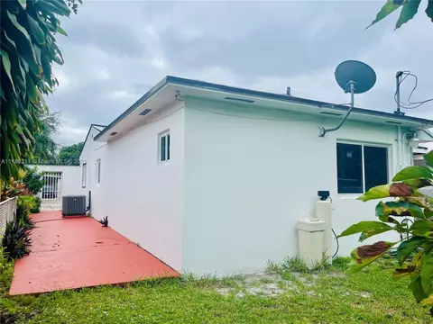 Exterior - 451 E 60th St, Hialeah, FL 33013 photo 6 of 10