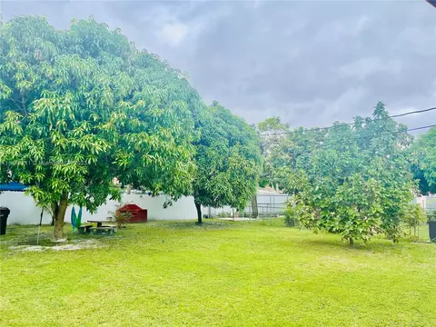 Exterior - 451 E 60th St, Hialeah, FL 33013 photo 7 of 10