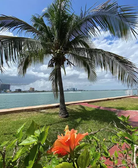 2170 Bay Dr #3-21, Miami Beach, FL 33141