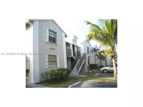 1000 Constitution Dr #1000F, Homestead, FL 33034