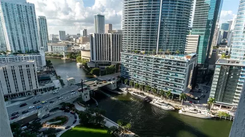 475 Brickell Ave #2308, Miami, FL 33131