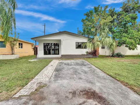 6857 NW 27th Ct, Sunrise, FL 33313