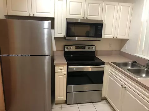 6840 W Sample Rd #6840, Coral Springs, FL 33067