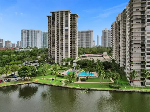 18181 NE 31st Ct #1106, Aventura, FL 33160