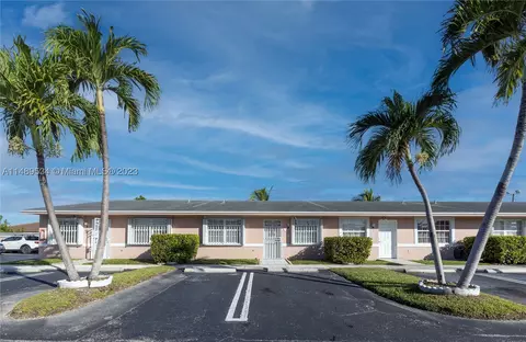 3810 SW 108th Ave #2, Miami, FL 33165