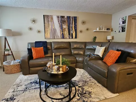 9777 Westview Dr #1125, Coral Springs, FL 33076