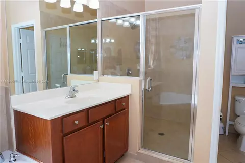 3522 W 88th St, Hialeah, FL 33018 photo 35