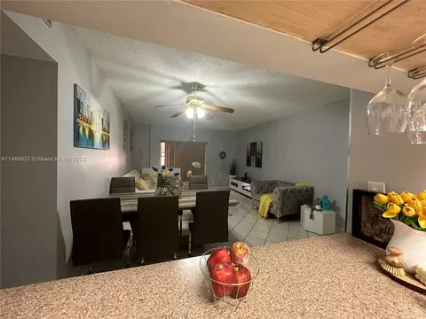 460 E 23rd St #207, Hialeah, FL 33013 photo 9