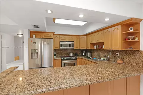 7164 W 2nd Ln, Hialeah, FL 33014 photo 5