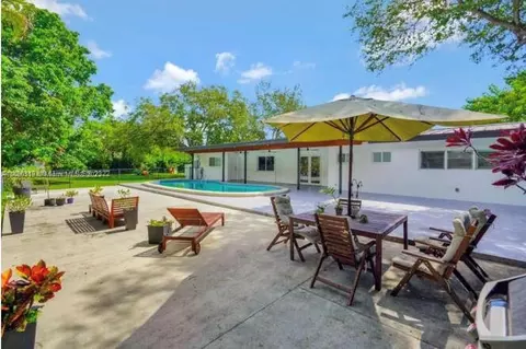 12100 SW 69th Ct, Pinecrest, FL 33156 photo 12