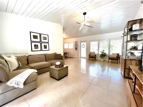 12100 SW 69th Ct, Pinecrest, FL 33156 photo 13