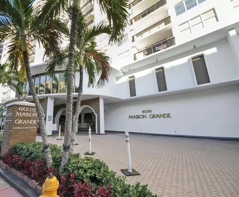 6039 Collins Ave #1503, Miami Beach, FL 33140