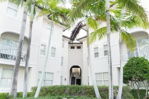 11605 NW 89th St #109, Doral, FL 33178