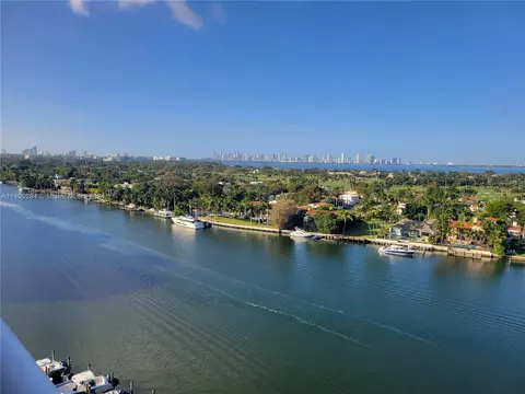 5880 Collins Ave #PH-4, Miami Beach, FL 33140