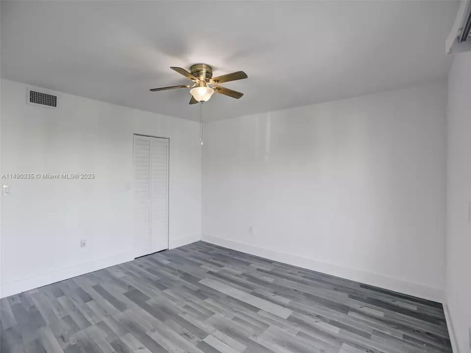  7620 Carlyle Ave #403, Miami Beach, FL 33141 photo 22