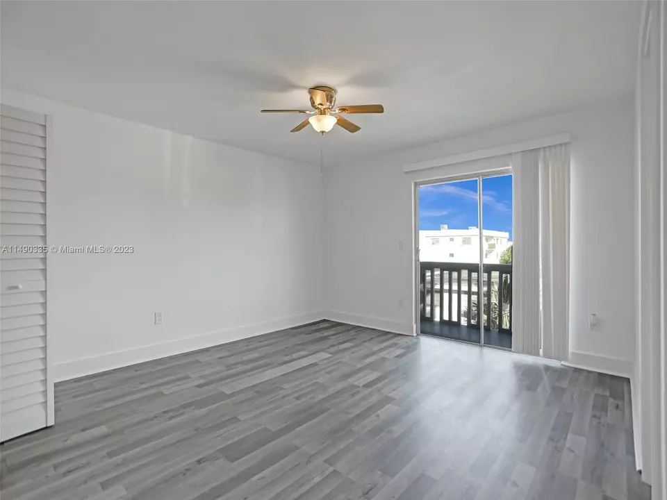  7620 Carlyle Ave #403, Miami Beach, FL 33141 photo 16