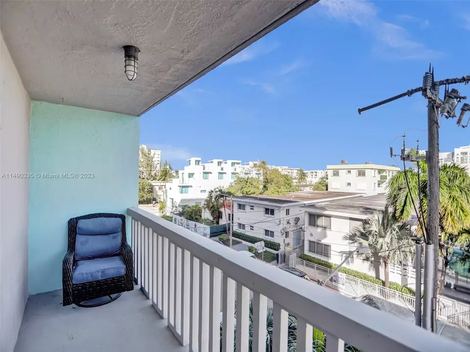  7620 Carlyle Ave #403, Miami Beach, FL 33141 photo 36