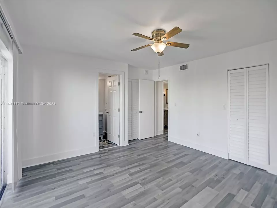  7620 Carlyle Ave #403, Miami Beach, FL 33141 photo 21