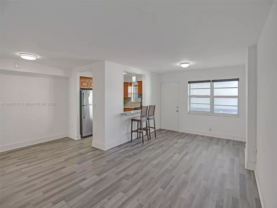  7620 Carlyle Ave #403, Miami Beach, FL 33141 photo 5
