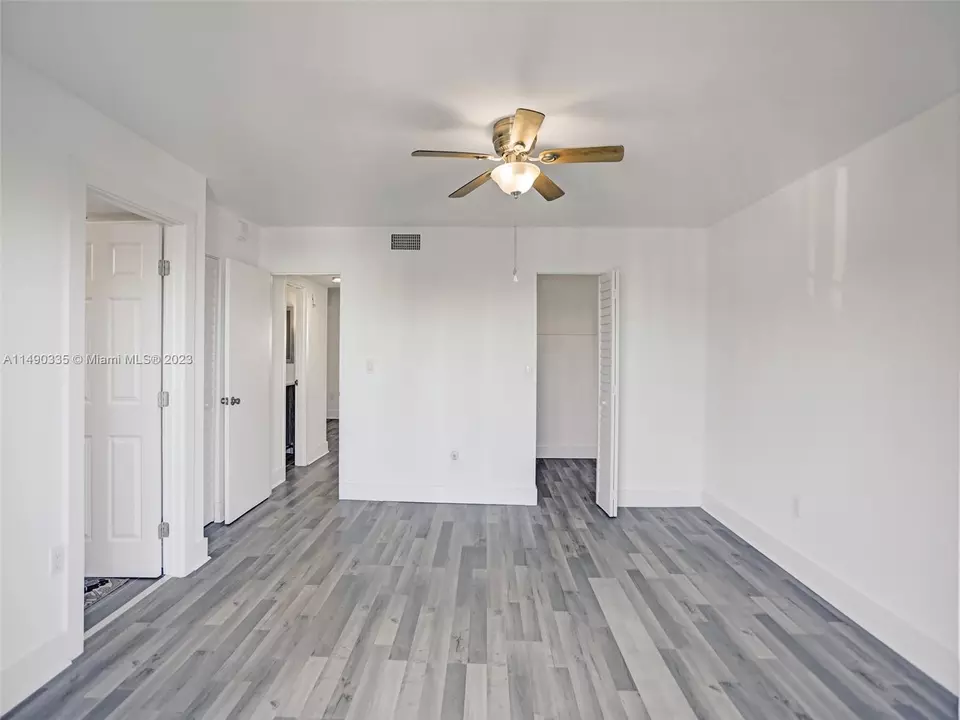  7620 Carlyle Ave #403, Miami Beach, FL 33141 photo 23